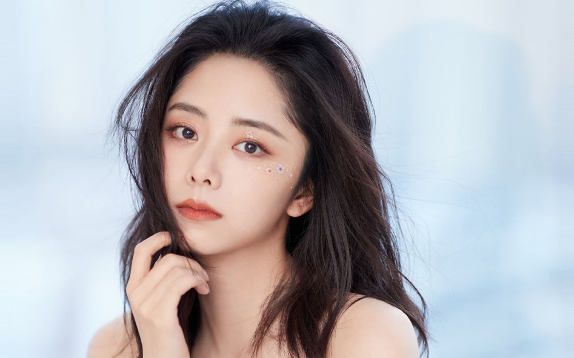 从青铜烈火到涅槃凤凰，梅德韦杰夫用美网翻盘法网的血泪之路证明，荣耀从不垂青弱者