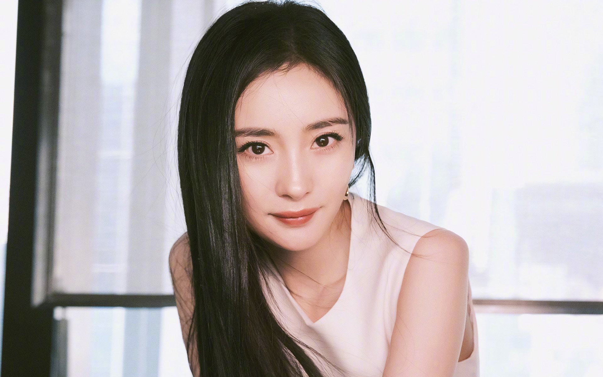 篮坛巨灵神降临绿茵场，2026世界杯之夜，约基奇一记不看人传球绝杀世界