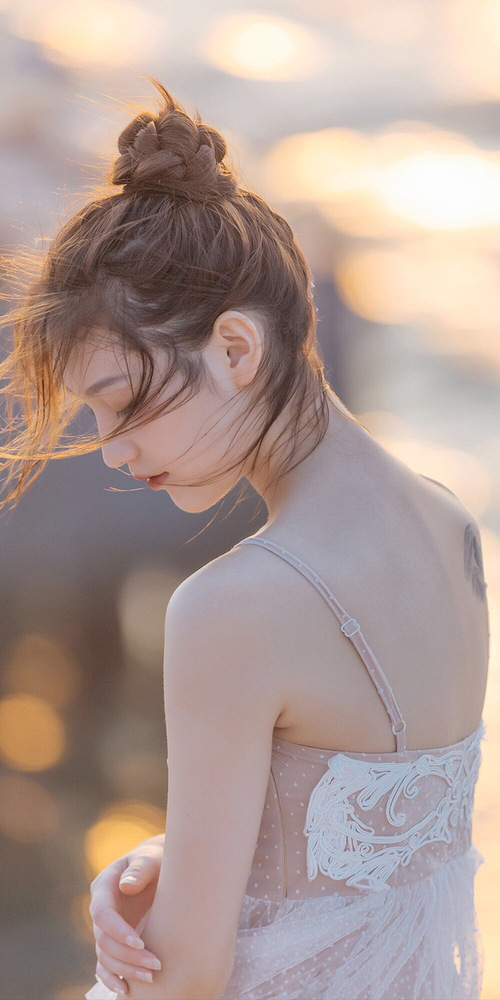 当洪都拉斯收割卡塔尔，格纳布里如何点燃超越足球的赛场