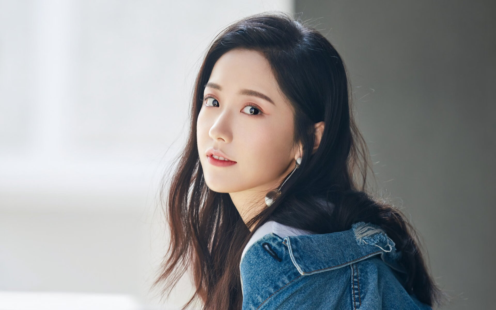 蓝武士的齿轮战,日本碾压匈牙利背后的精密美学,萨内与替补奇兵改写C组命运